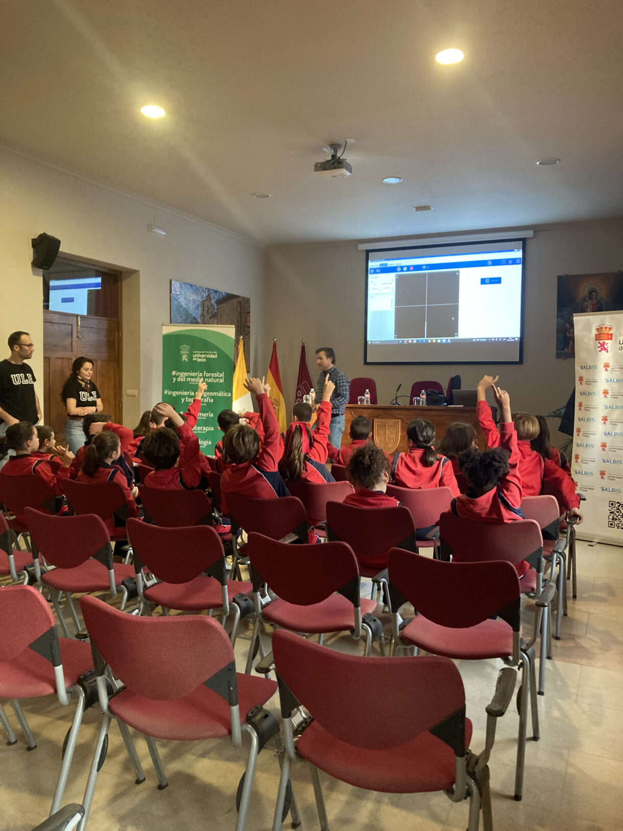 Semana de la Ciencia a colegios de Ponferrada 4